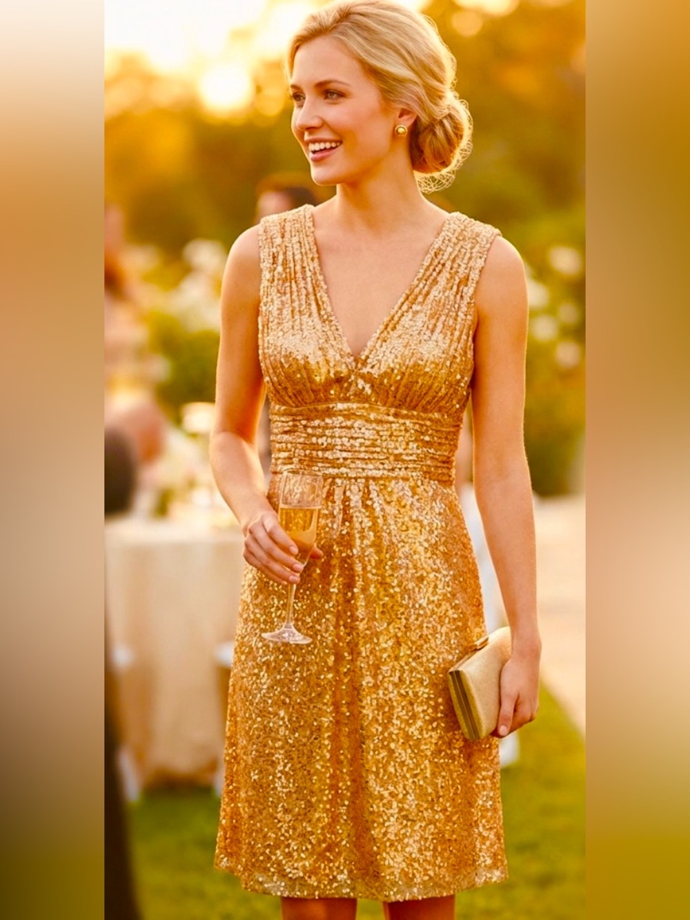Shimmering Vintage Gold Sequin Cocktail Dress V-Neck Knee Length Wedding Prom